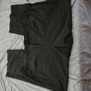 Size W 24 Black Essentials Dress Pants‎